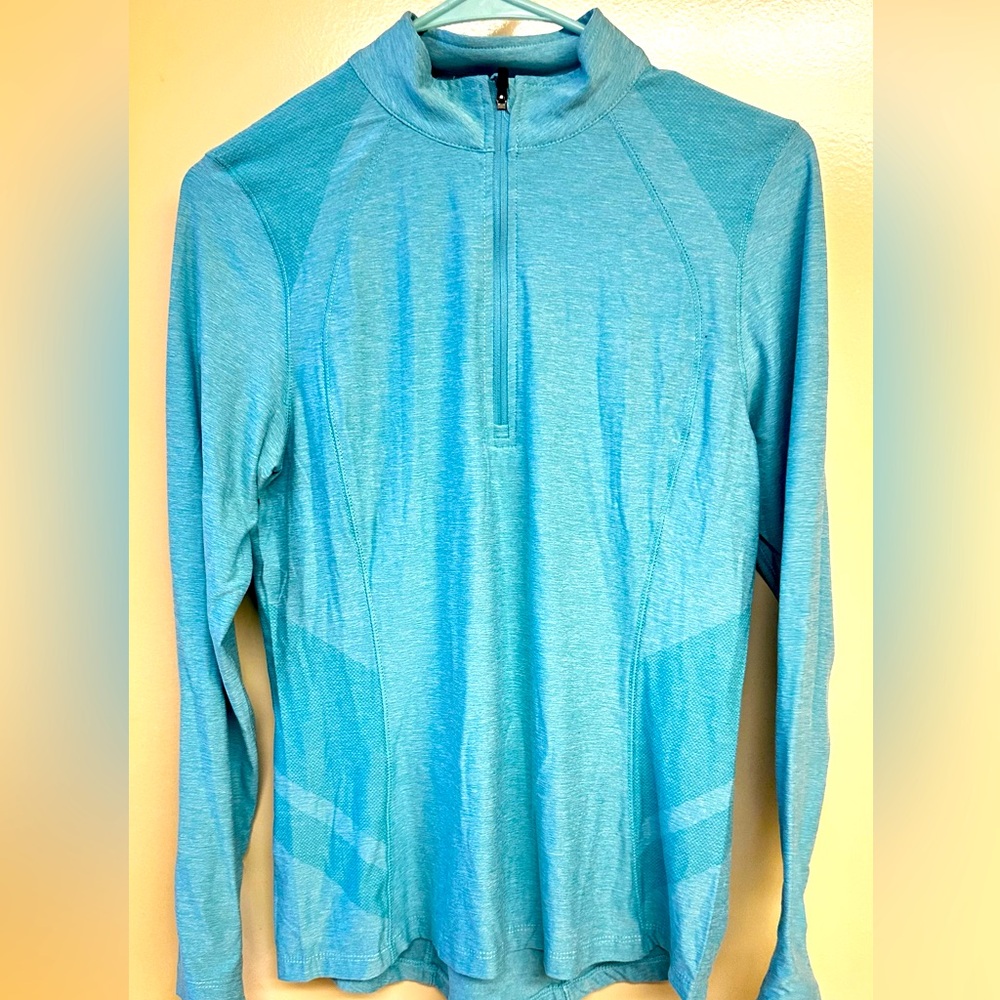 Etonic Green Casual Top 1/4 zip athletic fit 1 zip pocket